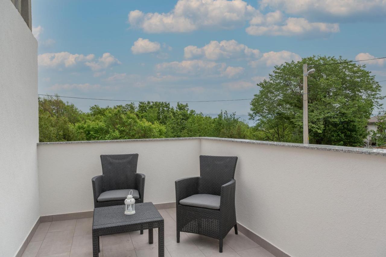 Apartman Marija 218 Risika Exterior foto