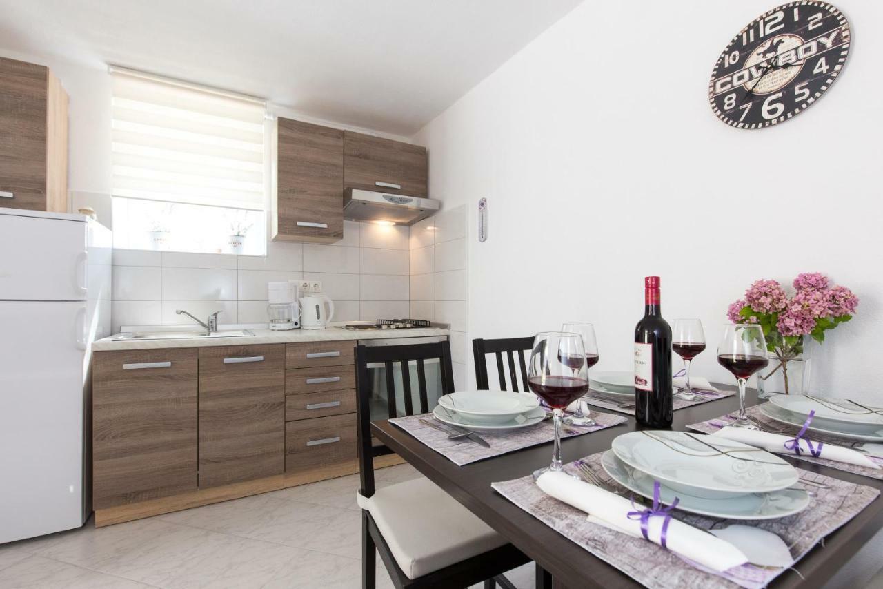 Apartman Marija 218 Risika Exterior foto